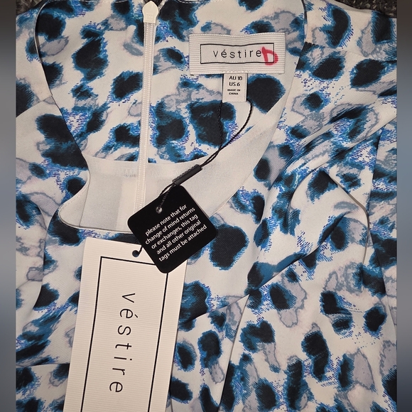 VEstire-the-label-dress By Brittanie Dreghorn, Size 6 - Picture 7 of 7